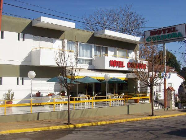 Hotel Cordoba Вілья-Карлос-Пас Екстер'єр фото